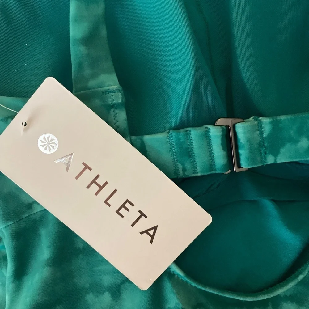 Athleta Maldives Tankini - 32DD green white , NWT
